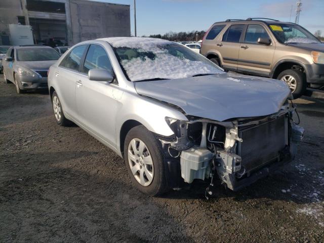 Toyota Camry base (2011)