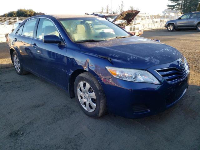 Toyota Camry base (2011)