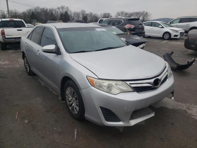 Toyota Camry l (2014)