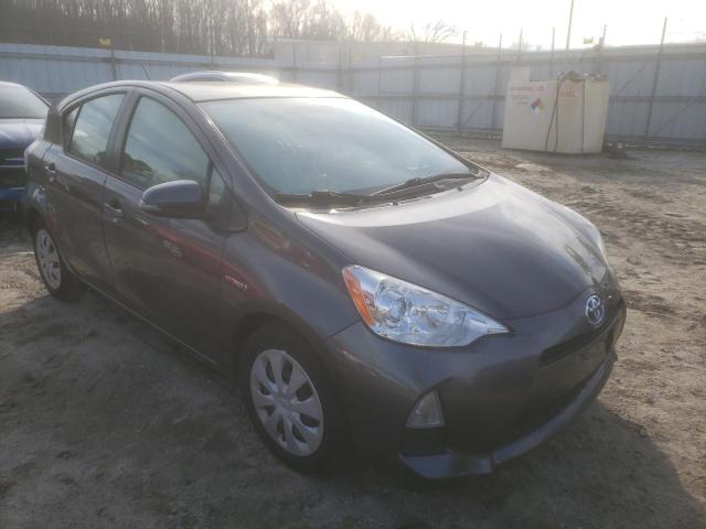 Toyota Prius c (2014)