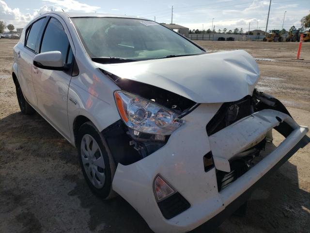 Toyota Prius c (2014)