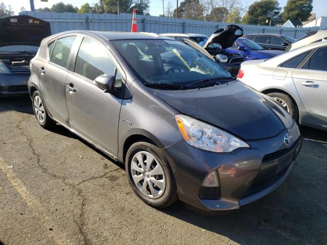 Toyota Prius c (2014)