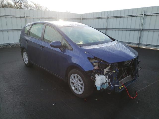 Toyota Prius v (2014)