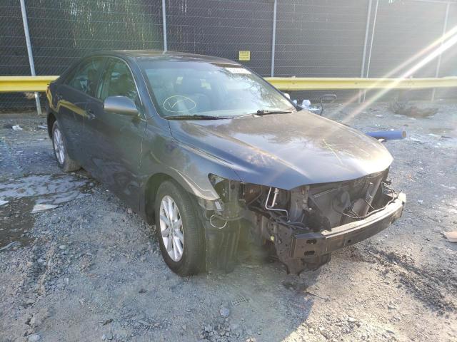 Toyota Camry base (2011)
