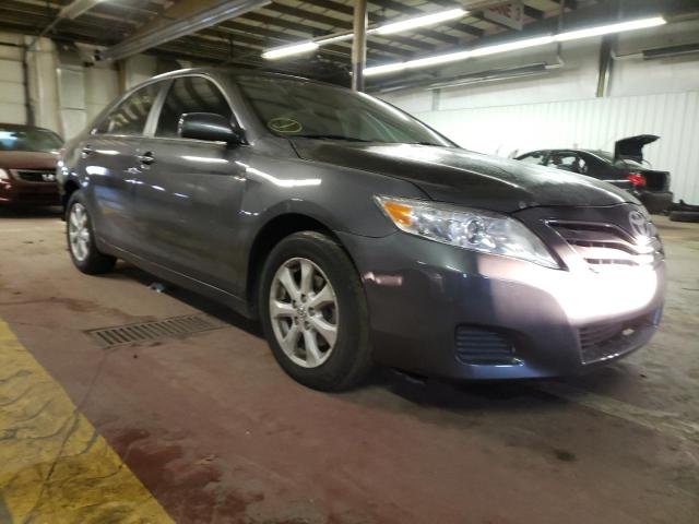 Toyota Camry le a (2011)