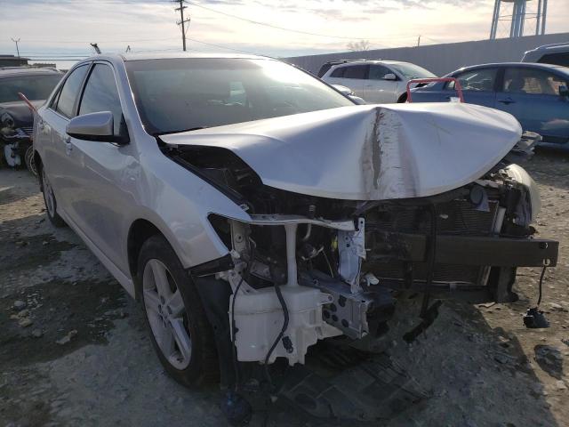 Toyota Camry (2012)