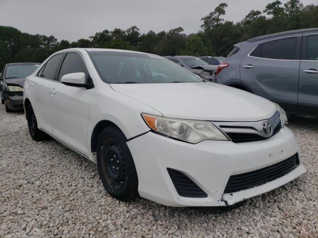 Toyota Camry base (2012)