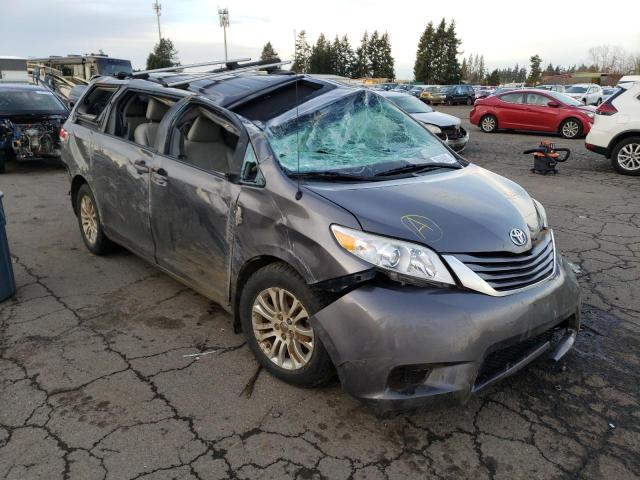 Toyota Sienna xle (2012)