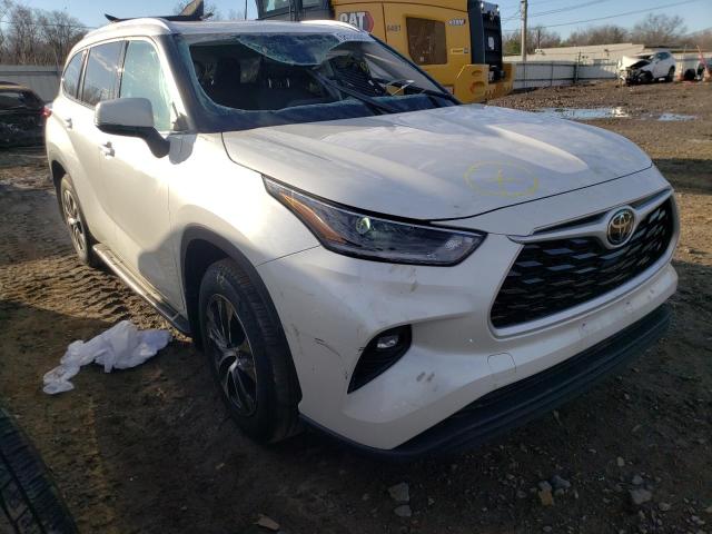 Toyota Highlander (2021)