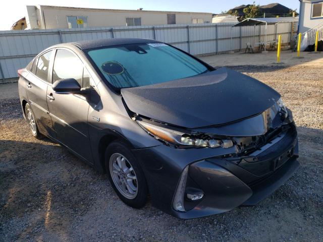 Toyota Prius prim (2021)