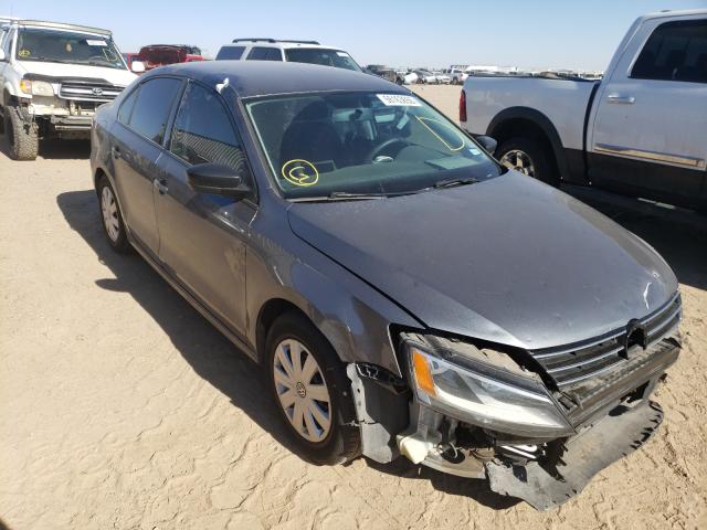 Volkswagen Jetta base (2015)