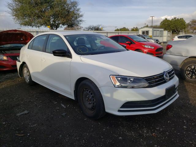 Volkswagen Jetta s (2016)