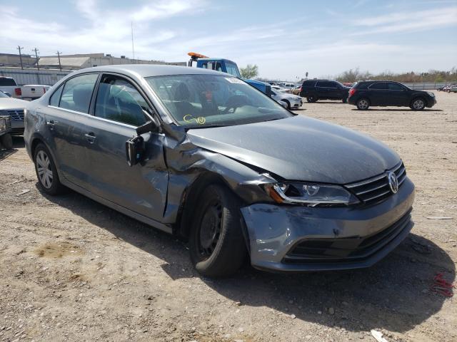 Volkswagen Jetta s (2017)