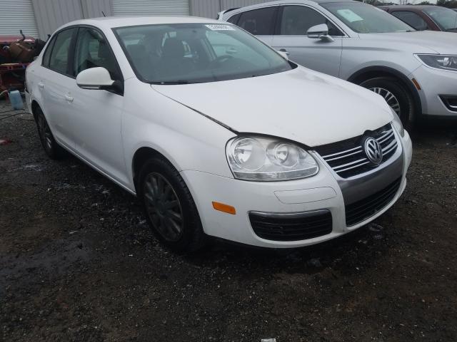 Volkswagen Jetta s (2010)