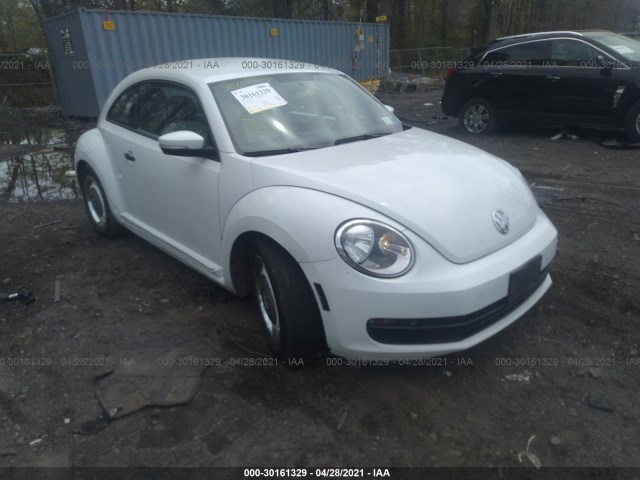 Volkswagen Beetle coupe (2015)