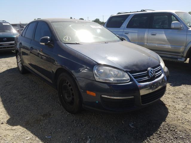 Volkswagen Jetta s (2010)