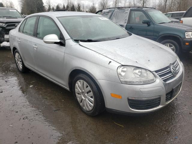 Volkswagen Jetta s (2010)
