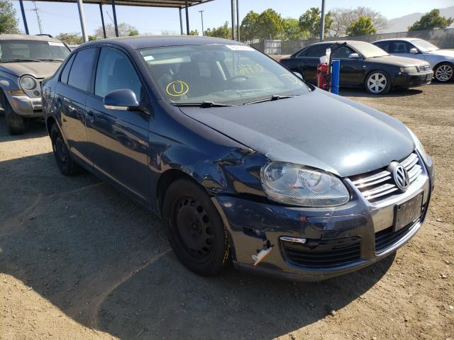 Volkswagen Jetta s (2010)