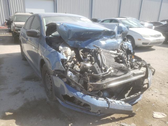 Volkswagen Jetta s (2016)