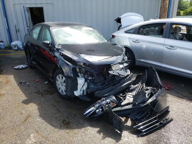 Volkswagen Jetta base (2015)
