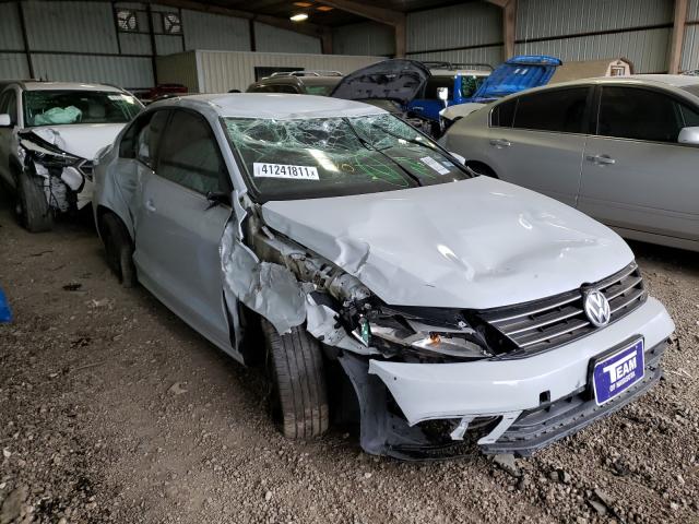 Volkswagen Jetta s (2017)