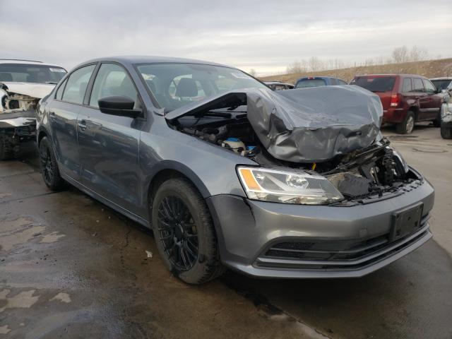 Volkswagen Jetta base (2015)