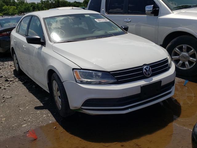 Volkswagen Jetta base (2015)