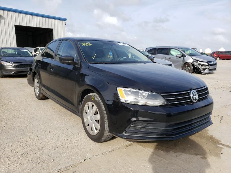 Volkswagen Jetta base (2015)