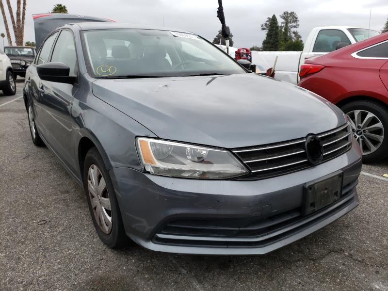 Volkswagen Jetta base (2015)