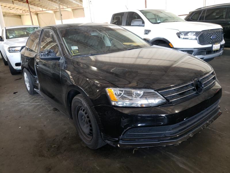 Volkswagen Jetta base (2015)