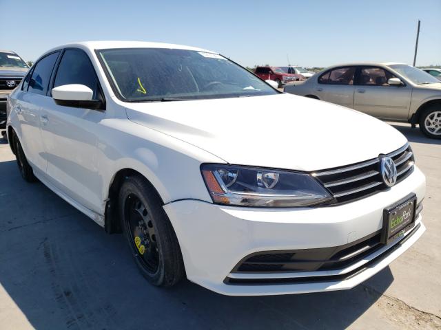 Volkswagen Jetta s (2017)