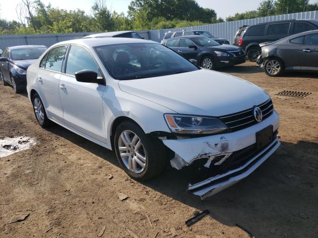 Volkswagen Jetta base (2015)