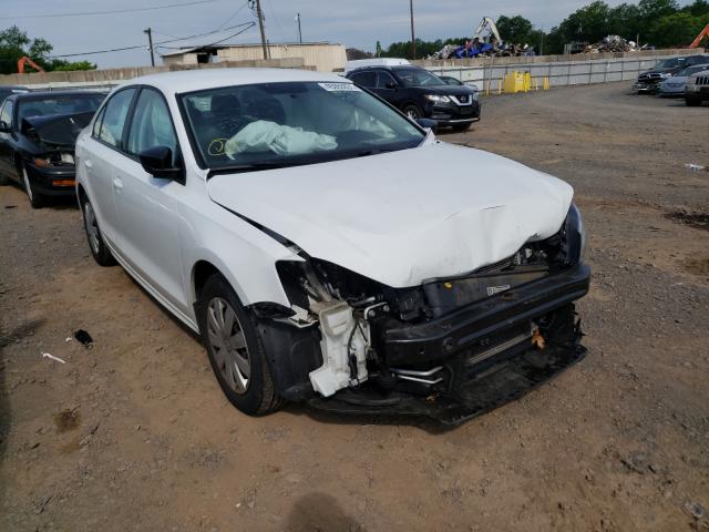 Volkswagen Jetta base (2015)