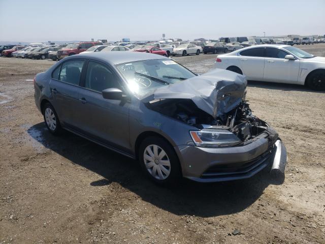 Volkswagen Jetta base (2015)