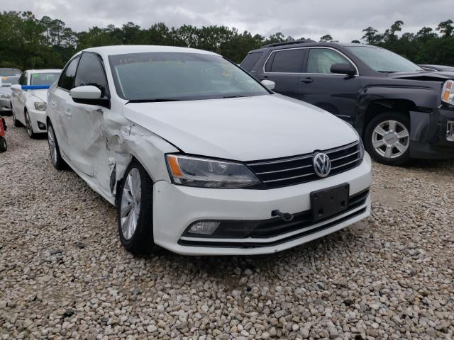 Volkswagen Jetta base (2015)