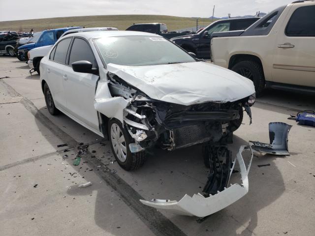 Volkswagen Jetta s (2016)