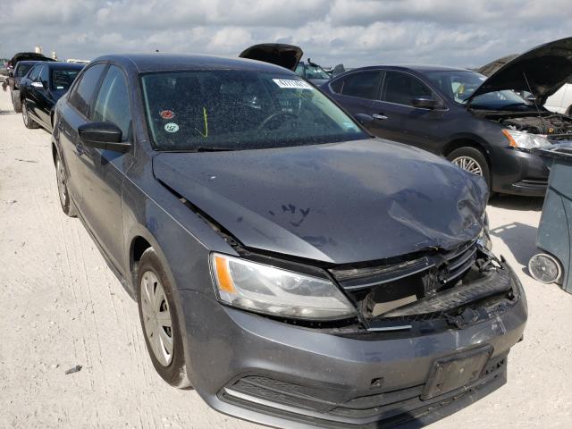Volkswagen Jetta base (2015)