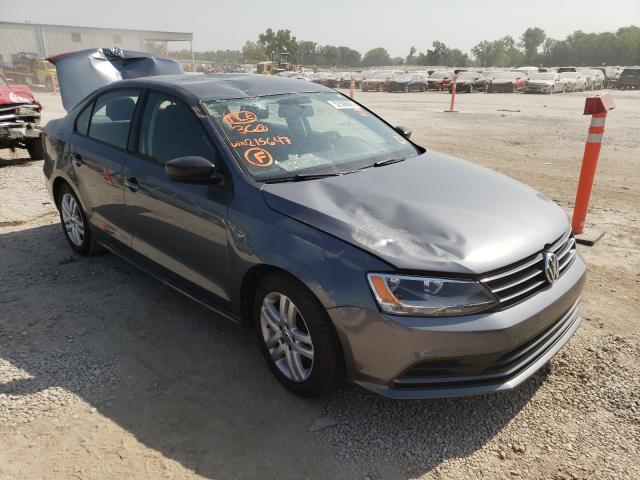 Volkswagen Jetta base (2015)
