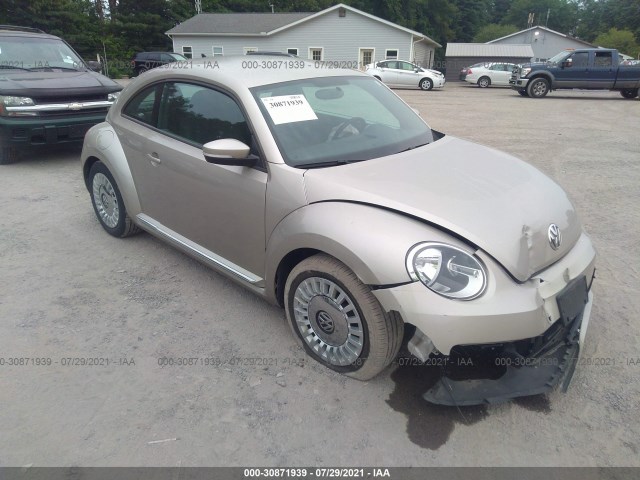 Volkswagen Beetle coupe (2014)