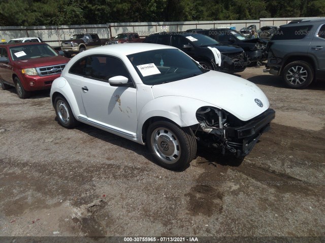 Volkswagen Beetle coupe (2015)