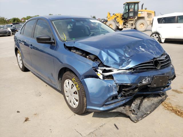 Volkswagen Jetta base (2015)