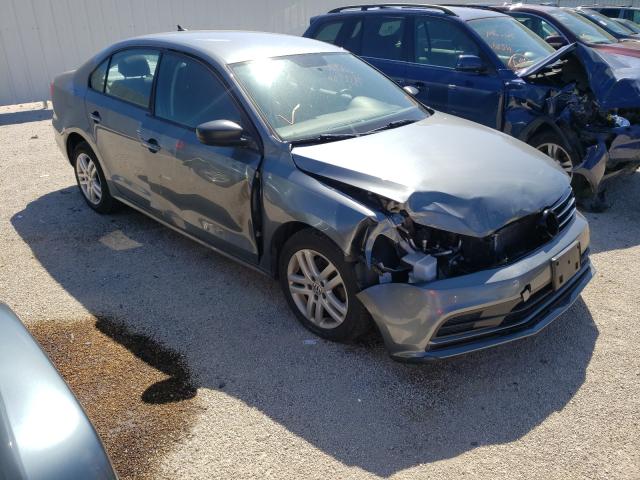 Volkswagen Jetta base (2015)