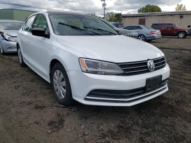 Volkswagen Jetta base (2015)