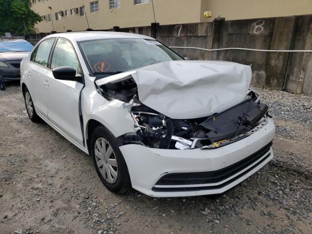 Volkswagen Jetta base (2015)