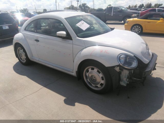 Volkswagen Beetle coupe (2015)