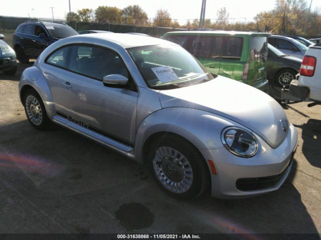 Volkswagen Beetle coupe (2014)