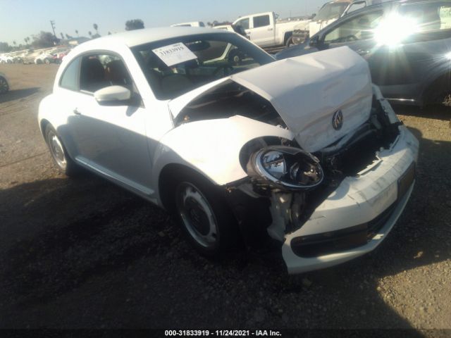 Volkswagen Beetle coupe (2015)