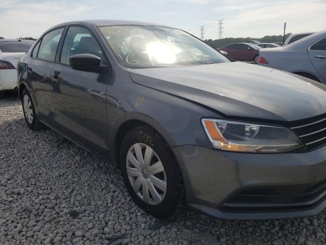 Volkswagen Jetta base (2015)