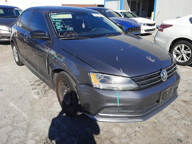 Volkswagen Jetta base (2015)