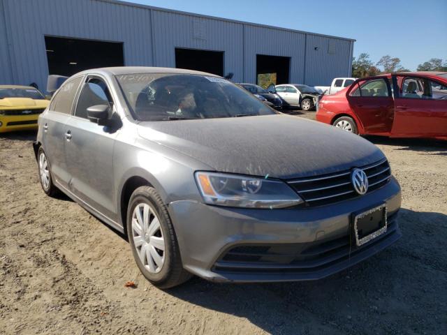 Volkswagen Jetta base (2015)